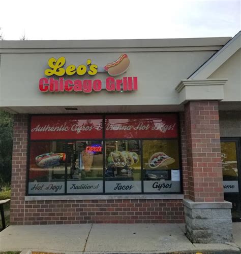 leo's chicago grill gurnee  Tommy's Red Hots (McHenry) Closed